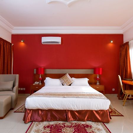 Residence Feto III ดาการ์ ภายนอก รูปภาพ